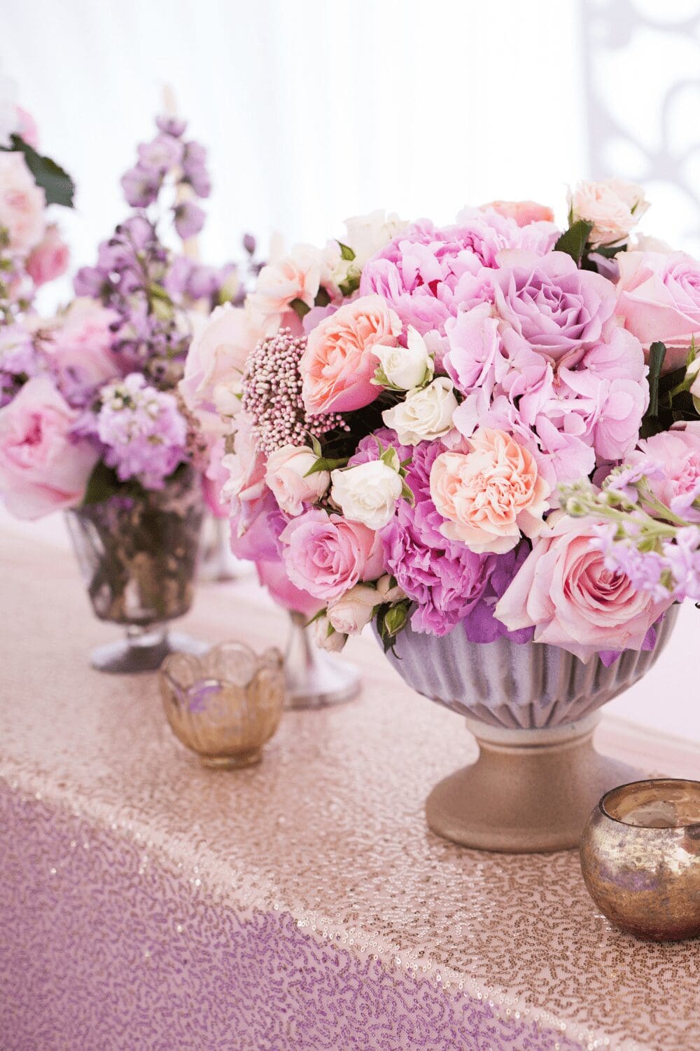 Choosing Low Wedding Centerpices